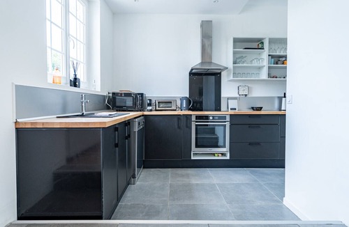 Saint-Etienne-la-Thillaye House | Property with heated pool