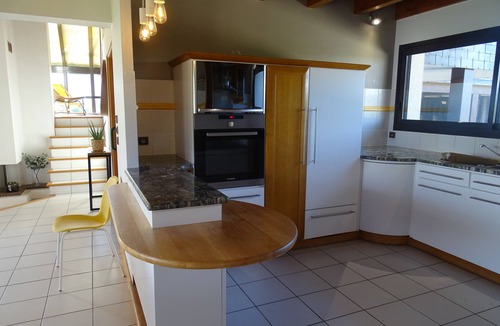 Santec House | PROPERTY 100 M FROM THE BEACH