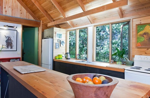 Moggs Creek House | Property ID: 071MC016