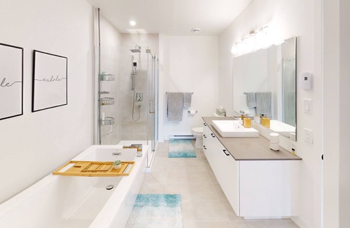 Buckingham Condo | property test