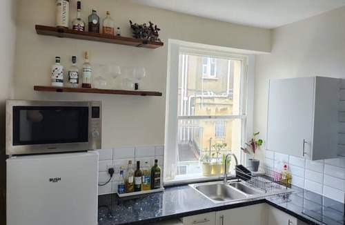 Cotham Apartment | Property Unavailable