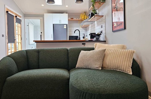 Golden Point House | Prospect Cottage Ballarat