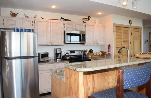Chincoteague House | Prospect Point- 4BR Waterfront | Screened Porch | Private Pier