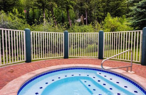 Warm Springs Apartment | Prospector Condo