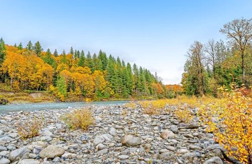 Gold Bar House | Prospector's Bend