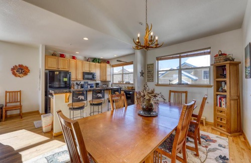 Wildernest Hotel | Prospector Village 105D