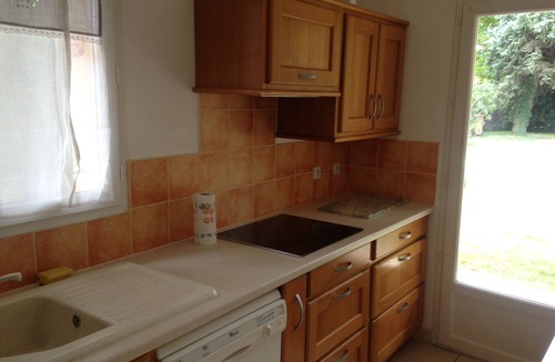 Saint-Saturnin-les-Avignon House | Provence countryside, house 100m2, private pool for 6