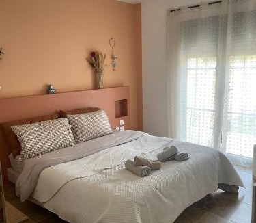 Montaren-et-Saint-Mediers Villa | Provençal farmhouse 5 minutes from Uzès