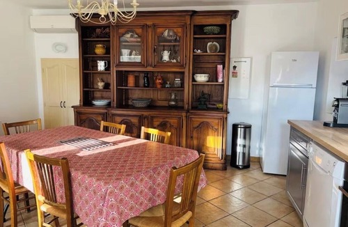 Camaret-sur-Aigues Other | Provençal house with private poolnLOU MAS PEYRETTES