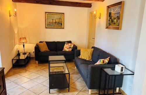 Camaret-sur-Aigues Other | Provençal house with private poolnLOU MAS PEYRETTES