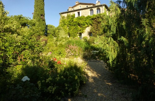 Monoblet House | Provencal country home
