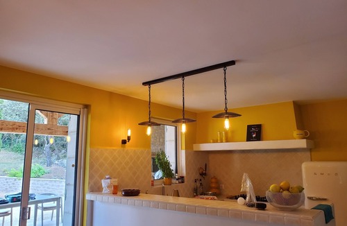 Fontvieille Other | Provencal farmhouse 400 m2 on 1ha5 in the heart of the village of Fontvieille.