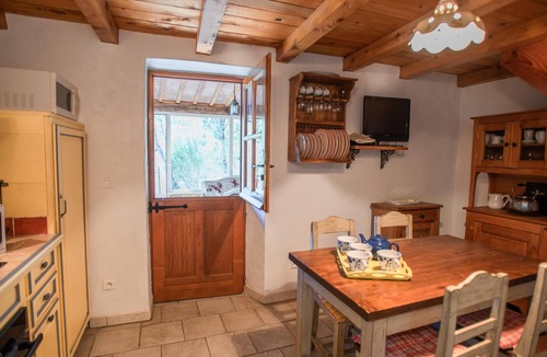 Barjols House | Provencal gîte with shared pool