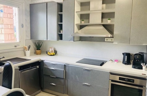 Aubagne Villa | Provencal house on flat plot with swimming pool Garlaban view