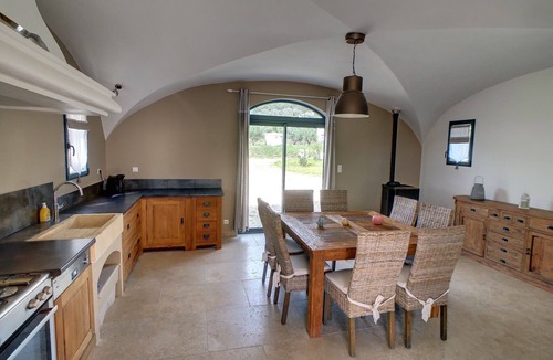 Saint-Nazaire Other | Provencal villa "Les Oliviers", private pool & enclosed grounds.