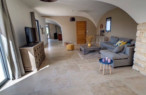 Saint-Nazaire Other | Provencal villa "Les Oliviers", private pool & enclosed grounds.