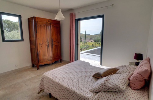 Saint-Nazaire Other | Provencal villa "Les Oliviers", private pool & enclosed grounds.