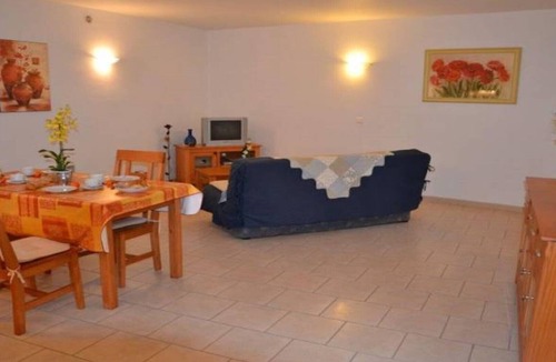 Bonnieux House | PROVENCE BLUE LUBERON STOPOVER