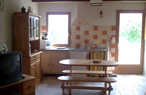 Revest-des-Brousses House | Provence/Luberon Holiday Home (PMR)