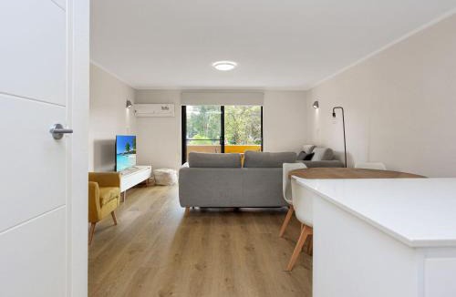 Hawks Nest House | Providence Apartment 5