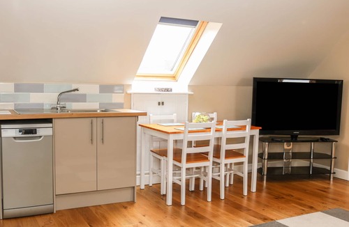 Kirk Sandall Cottage | Providence Apartment