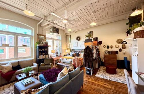 Pawtucket Apartment | Providence Area Loft Studio - 10 Min to Downtown