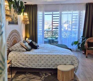 Lourdes Apartment | 'Providence' - Balcon - Wifi - Linge fourni