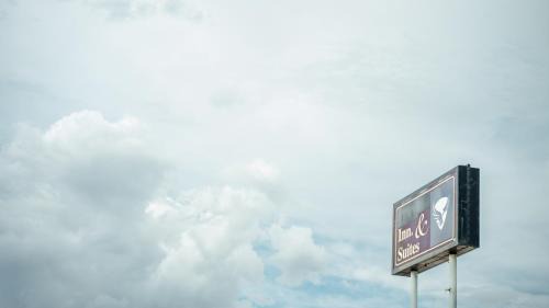 Central Business District Hotel | Provo Inn & Suites