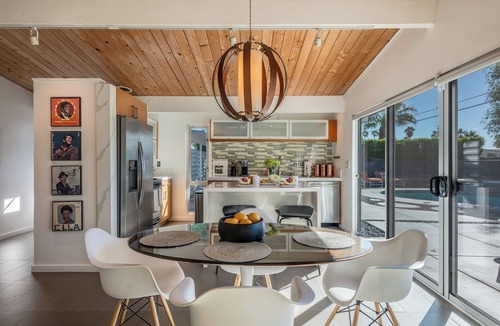 Racquet Club Estates House | PS Leisure: The Life of Leisure in Palm Springs, Mid-Century Style!