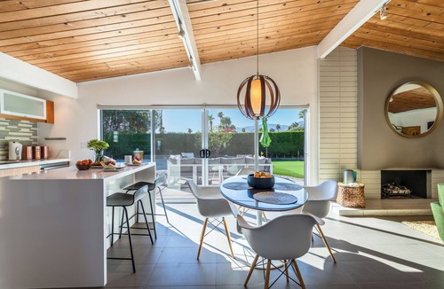 Racquet Club Estates House | PS Leisure: The Life of Leisure in Palm Springs, Mid-Century Style!