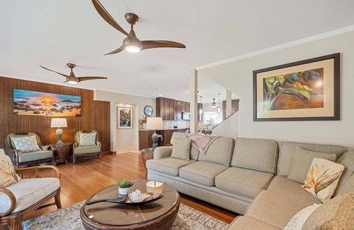 Historic Lahaina Front Street House | Puamana 153-4 Spacious 3BR & Steps to Beach, Oceanfront pool