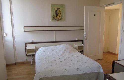 Avallon Hotel | Pub vauban terreaux