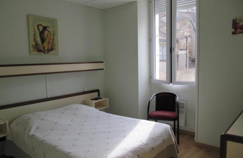 Avallon Hotel | Pub vauban terreaux