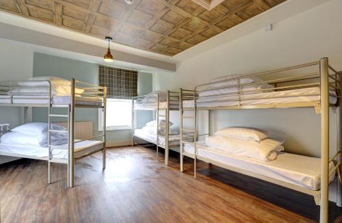 Euston Hostel | PubLove @ The Exmouth Arms, Euston