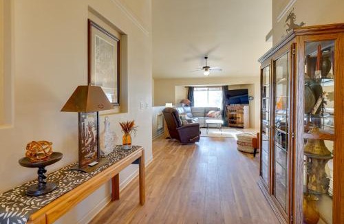 Pueblo West House | Pueblo 'Five Star Pikes Peak View' Home w/Hot Tub