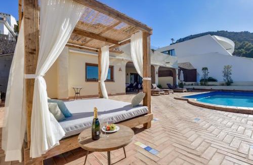 El Portet Villa | PUERTO DEL SOL - By Almarina Villas