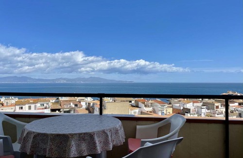 L'Escala Apartment | Puig Padro 14 1-1
