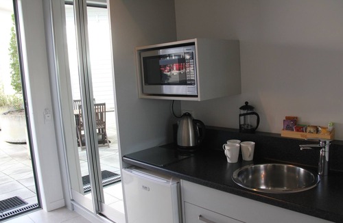 New Plymouth Hotel | Pukekura Motor Lodge