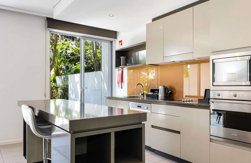 Magenta Shores Hotel | Pullman Magenta Shores Resort