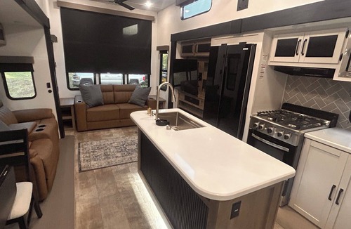 Granger House | Puma Destination RV in charming Granger!