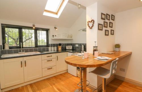 Cowbeech House | Pump House