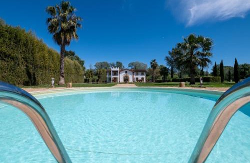 Saint-Gilles Villa | Pumperhouse Arles Camargue