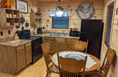 Fort Payne Cabin | Pumpkin Pines