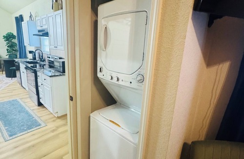 Camden House | Pumpkin SpicenCozy One bedroom house