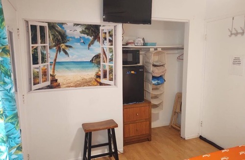 Nanawale Estates House | "Puna Gecko" with Queen Bed & Private Bath