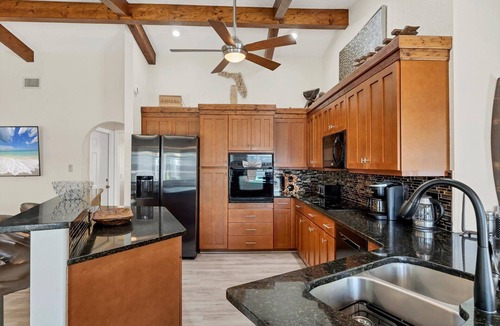 Punta Gorda House | Punta Gorda 3-Bedroom Canalfront Vacation Home with Dock
