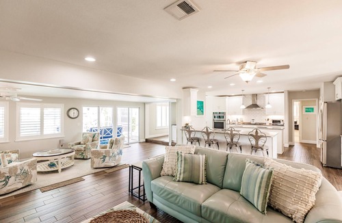 Punta Gorda House | Punta Gorda Isles waterfront pool home