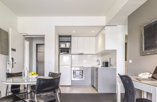 Hughesdale Apartment | Punthill Oakleigh