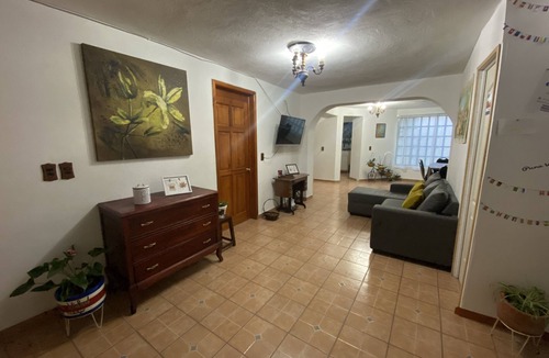 Ciudad Hidalgo House | Pura Vida!