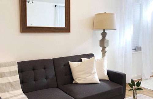 Scituate Apartment | Pura Vida Suite Scituate
